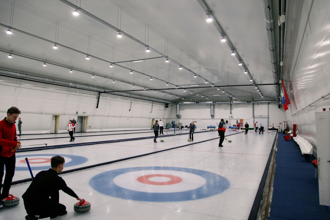 ГБУ ДО СШОР «Москвич»  Керлинг